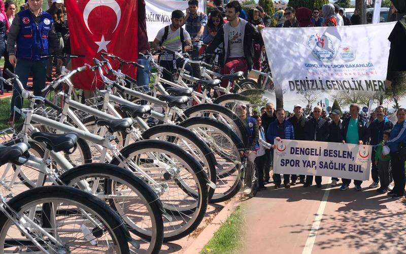 Sağlık için bisiklet ve yürüyüş etkinliği