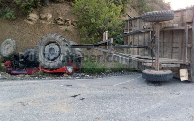 Kale’de traktör devrildi: 2’si çocuk 4 yaralı