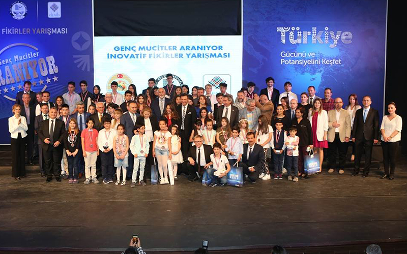 Genç mucitler ödüllerini aldı