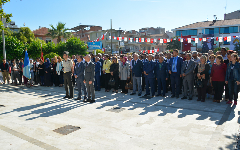Sarayköy Milli Mücadele’ye katılışının 98. yılını kutladı