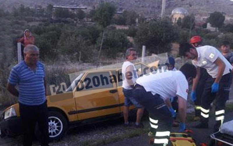 Lastik patladı şarampole girdi