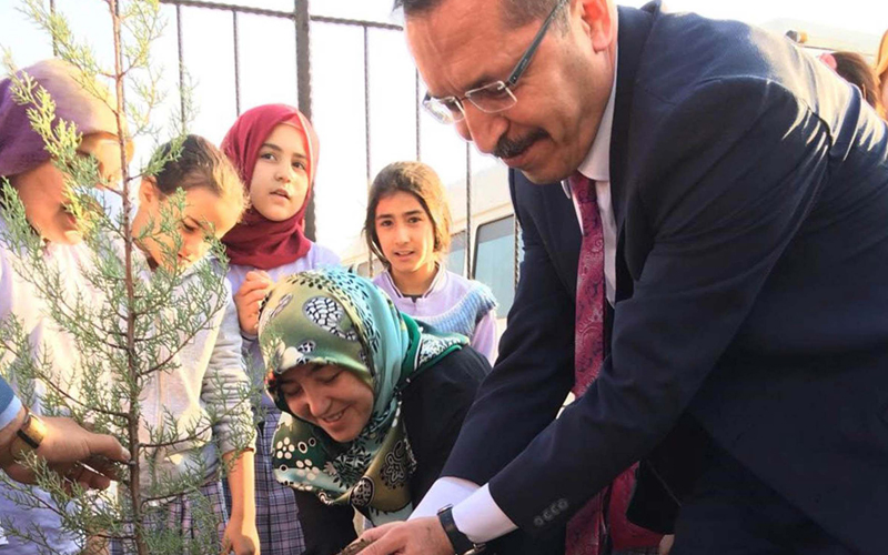 PAÜ’de 11 personel yer değiştirdi