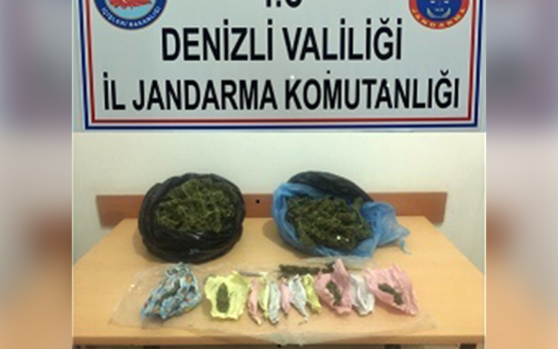 Denizli’de uyuşturucu tacirlerine darbe