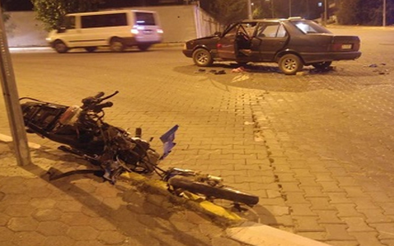 Denizli’de otomobil ile motosiklet çarpıştı: 2 yaralı