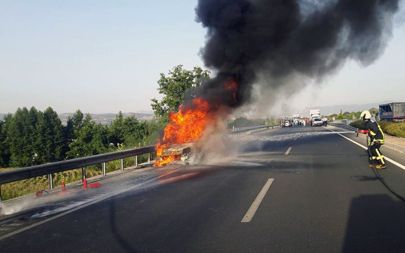 Çevre Yolu’nda araç yangını