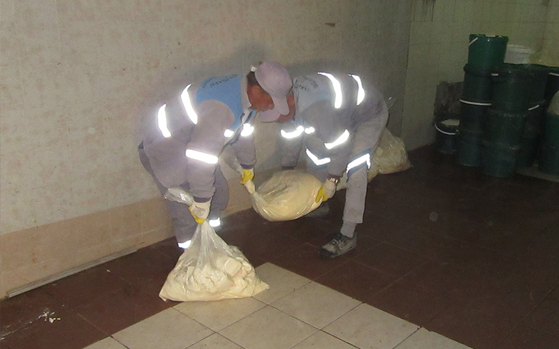 Pamukkale Belediyesi denetledi 1,5 ton peynir imha edildi