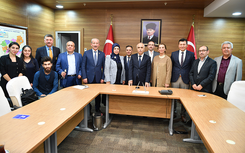 Engelli platformu toplandı