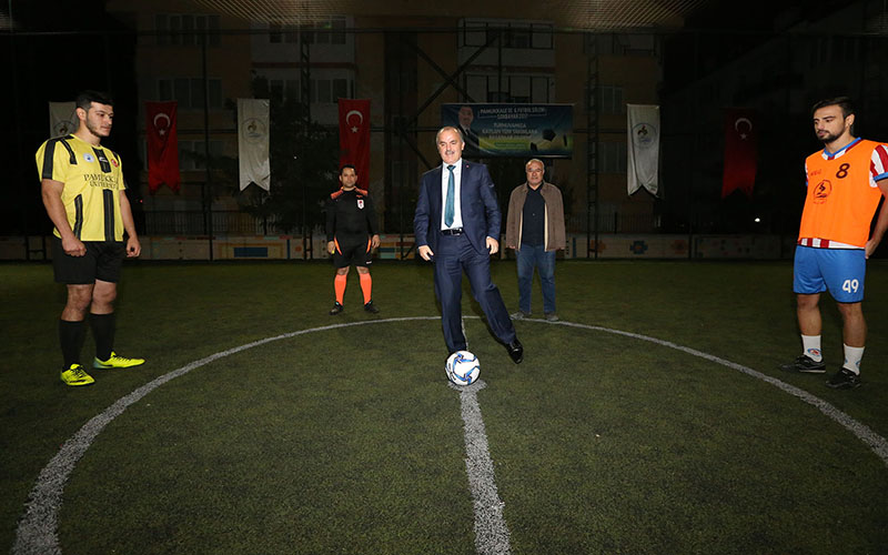 Pamukkale’de 6. Futbol Şöleni bol gollü başladı