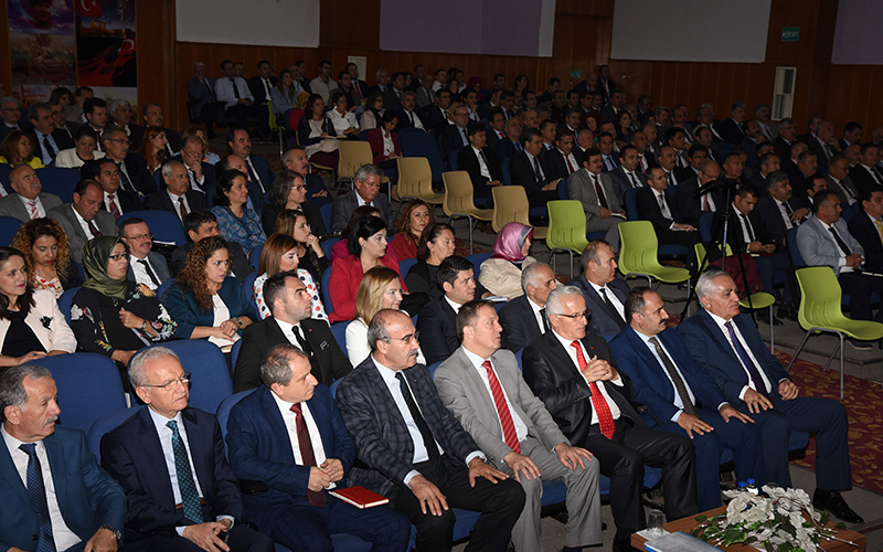 Eğitim Müfredatına Denizli’de 16 kitap
