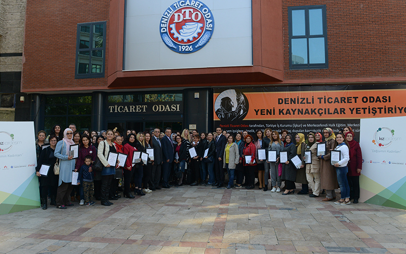 Kız Kardeşim isimli mesleki eğitim kursu tamamlandı