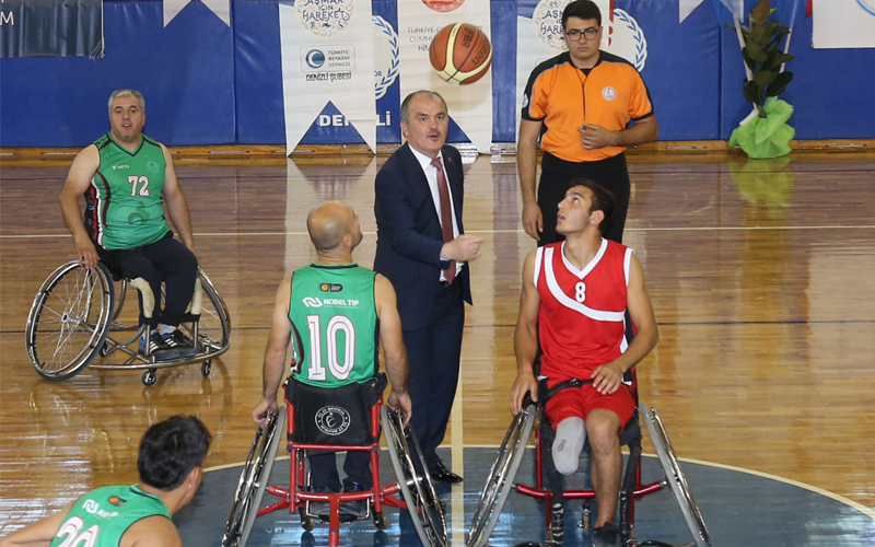 Pamukkale Belediyespor Tekerlekli Basketbol Takımı parkelere iniyor