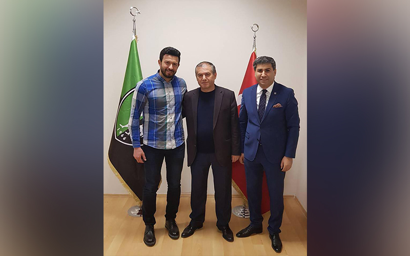 Denizlispor’da Bülent Ertuğrul imzayı attı