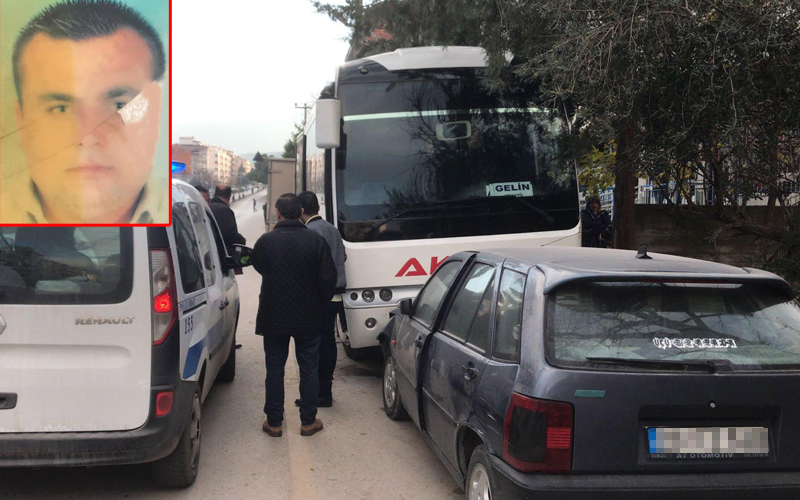 Servis sürücüsü direksiyon başında kalp krizi geçirdi