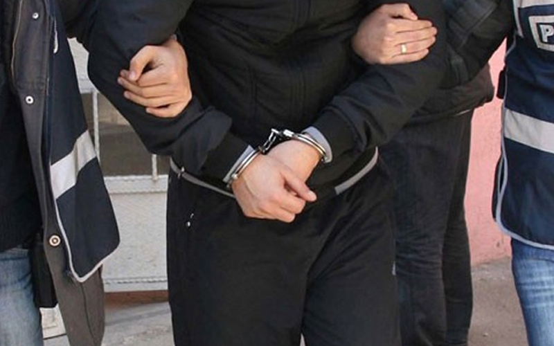 8 mahalleyi talan eden 7 hırsız yakalandı