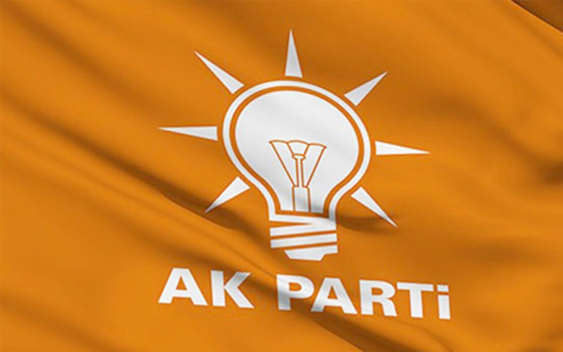 AK Parti’de 2 ilçeden 10 isim genel merkezde