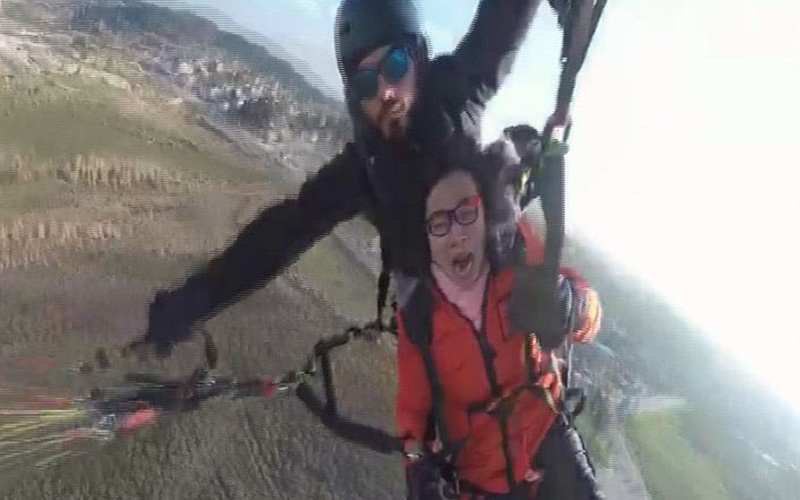 Çinli turist yüksek adrenaline dayanamadı