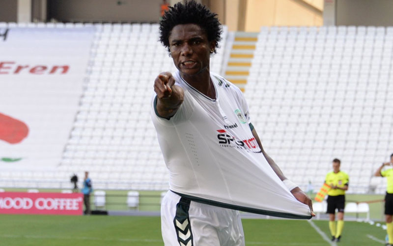 Denizlispor’a iki müjde