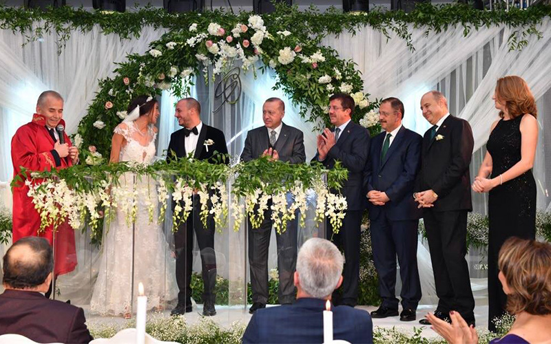 Cumhurbaşkanı Erdoğan’ın katıldığı düğünden ilk kareler