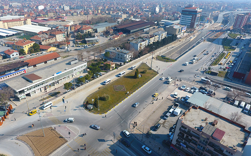 Enkazlar ortadan kalktı