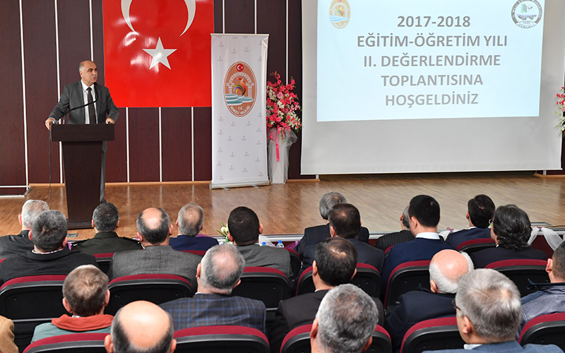 Vali Karahan: Eğitimde daha gidecek yolumuz var