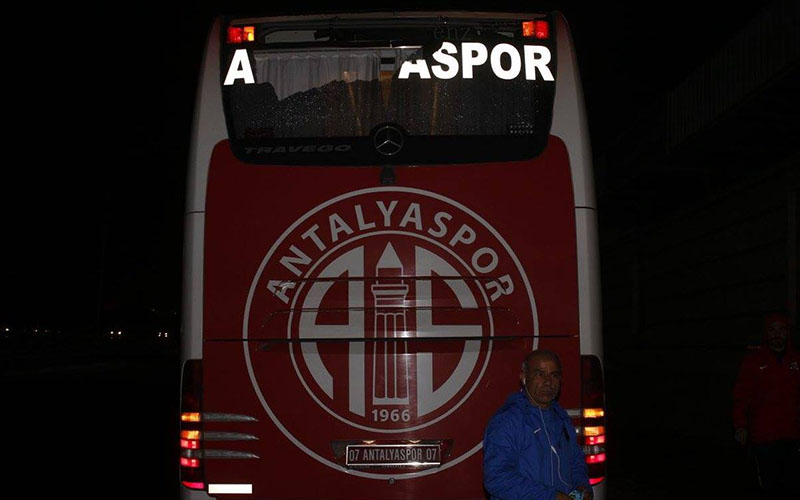 Antalyaspor otobüsünü taşlayanlar yakalandı