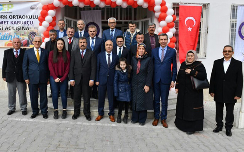 Serinhisar Ahmet Kabukçu Z Kütüphanesi açıldı