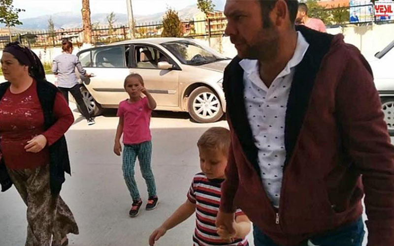 70 öğrenci zehirlenerek hastanelik oldu