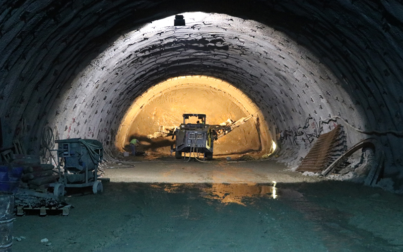 Karahan: Honaz Tüneli’nin yüzde 73 tamamlandı
