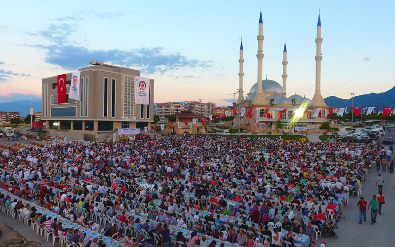 Büyükşehir ile Ramazan geleneği devam ediyor