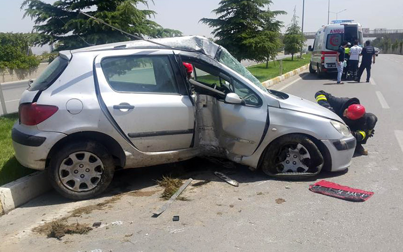 Askeri Saha Geçiş Yolu’nda trafik kazası