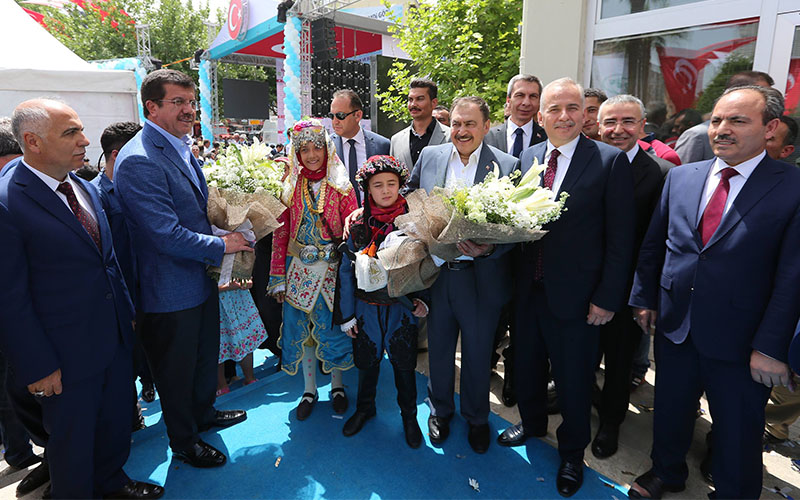 Eroğlu: Paris ne ki Denizli’ye gelin