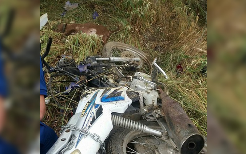 Motosiklet şarampole yuvarlandı: 2 yaralı
