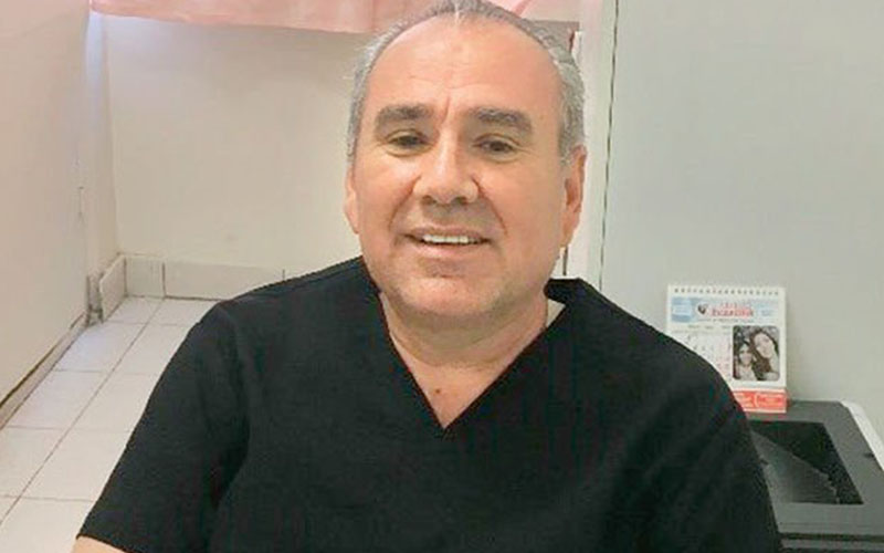 Denizlili Dr. Deniz, KKTC’nin tek adli tıp uzmanı