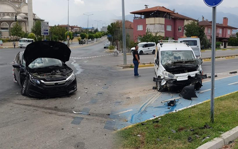 Cinkaya Bulvarı’nda kazada 6 kişi yaralandı