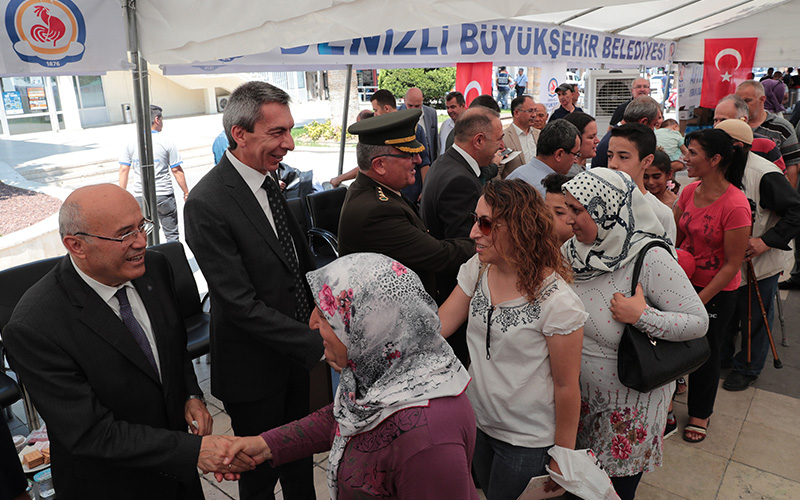 Bayramlaşma töreni Delikliçınar’da yapıldı
