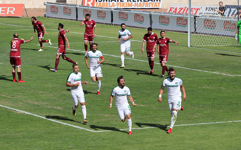 Denizlispor, Tetiş Yapı Elazığspor’u 3-0 yendi