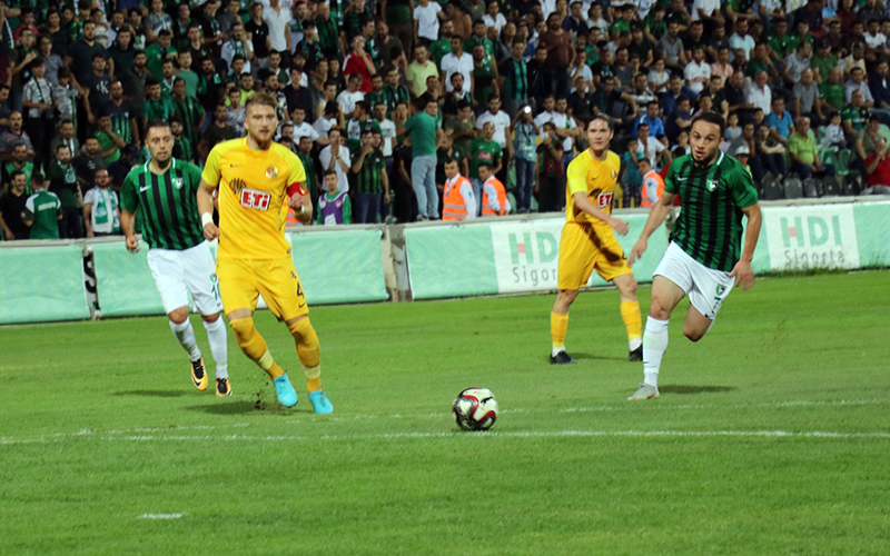 Denizlispor, Eskişehirspor’u farklı yendi: 4-1