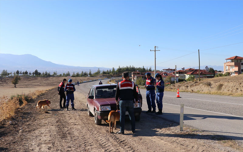 Jandarmadan helikopter destekli trafik ve asayiş denetimi