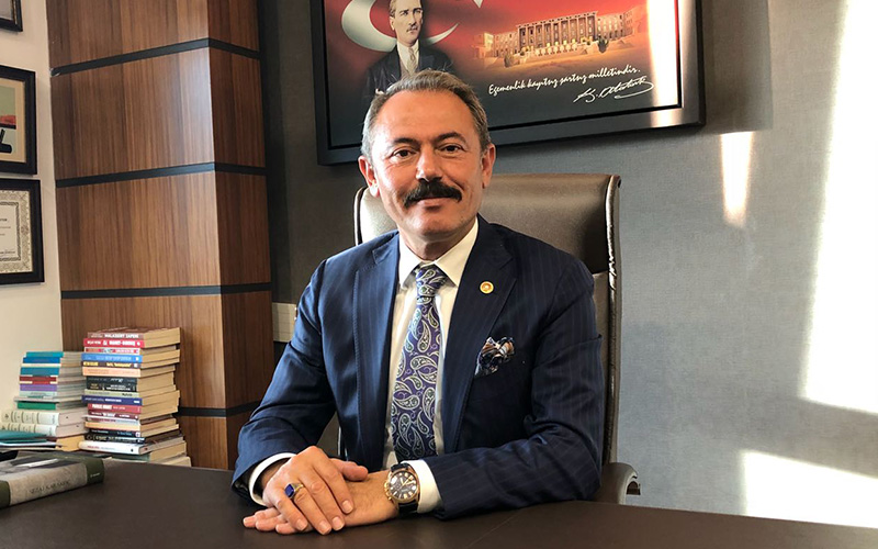 Tin: Ülkeyi uçuruma sürüklemek isteyenler uçuruma yuvarlanacak