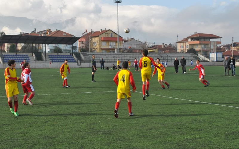 Futbolda şampiyon takımlar belli oldu