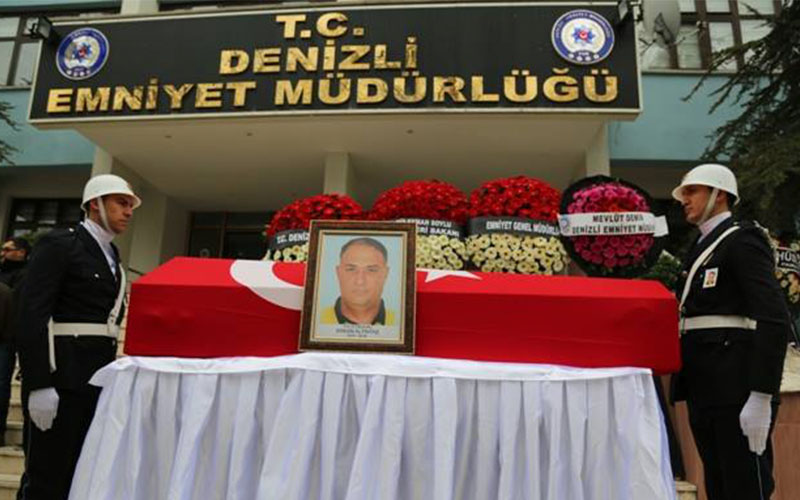 Altıntaş’ı son yolculuğuna Denizli protokolü uğurladı