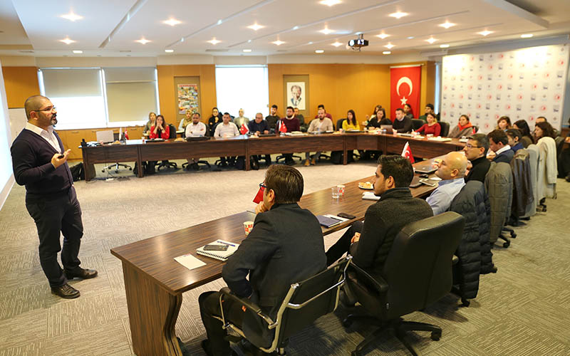 DENİB Akademi’de rapor yazma teknikleri anlatıldı