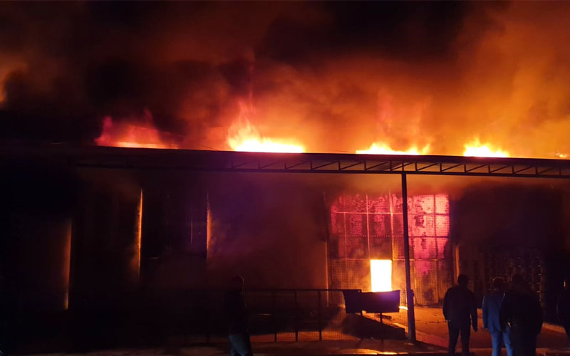 Denizli’de plastik fabrikasında yangın