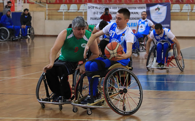 Pamukkale Belediyespor basketbolda 3. lige yükseldi