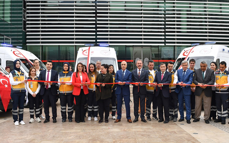 Acil sağlık hizmetlerine 7 yeni ambulans