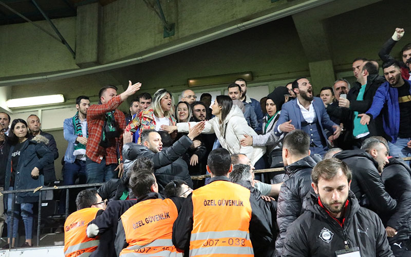 Denizlispor saha olaylarından PFDK’ya sevk edildi