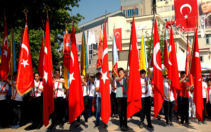 Atatürk’ü Anma Gençlik ve Spor Bayramımızı kutladık