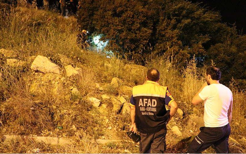 Çalılık alana düşen kişi yerine yaban domuzu bulundu