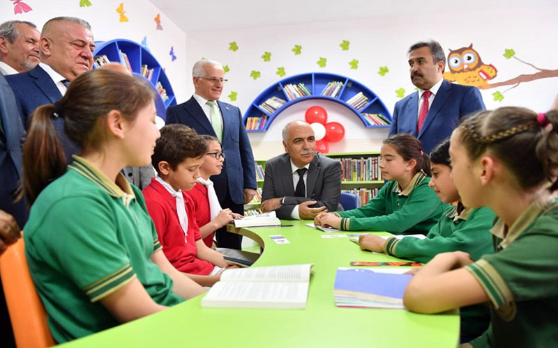 Cankurtaran ortaokulu Z-Kütüphanesi açıldı