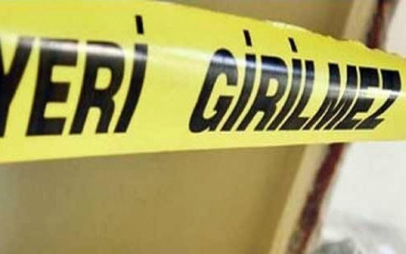 Bir kişi evinde ölü bulundu
